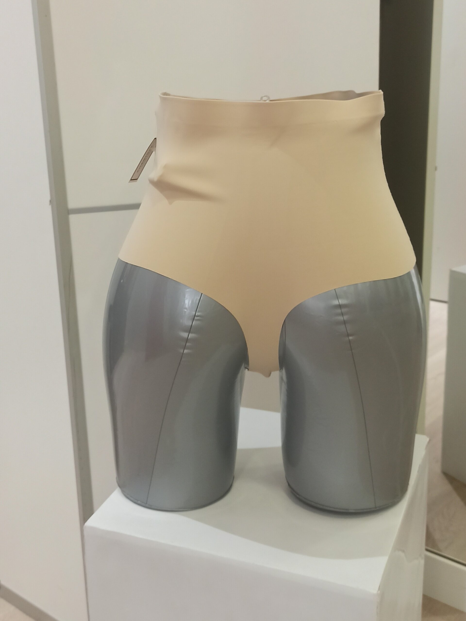 Tanga reafirmante sin costuras - 3